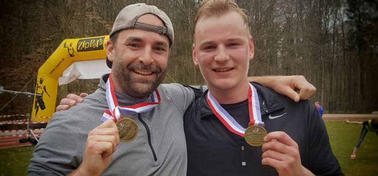 Jörn und Rouven beim Hochbrückenlauf Jörn und Rouven beim Hochbrückenlauf